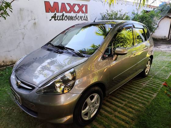 HONDA FIT 1.4 LX 8V FLEX 4P MANUAL HONDA FIT 1.4 LX 8V FLEX 4P MANUAL